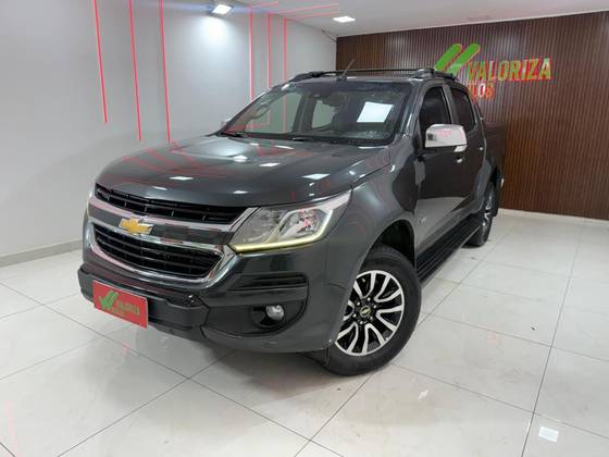 CHEVROLET S10 2.8 HIGH COUNTRY 4X4 CD 16V TURBO DIESEL 4P AUTOMÁTICO CHEVROLET S10 2.8 HIGH COUNTRY 4X4 CD 16V TURBO DIESEL 4P AUTOMÁTICO